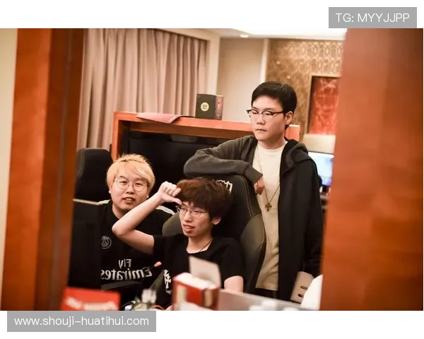 华体会真人手机版为您带来最真实的电子竞技体验和精彩赛事直播 华体会真人手机版为您带来最真实的电子竞技体验和精彩赛事直播